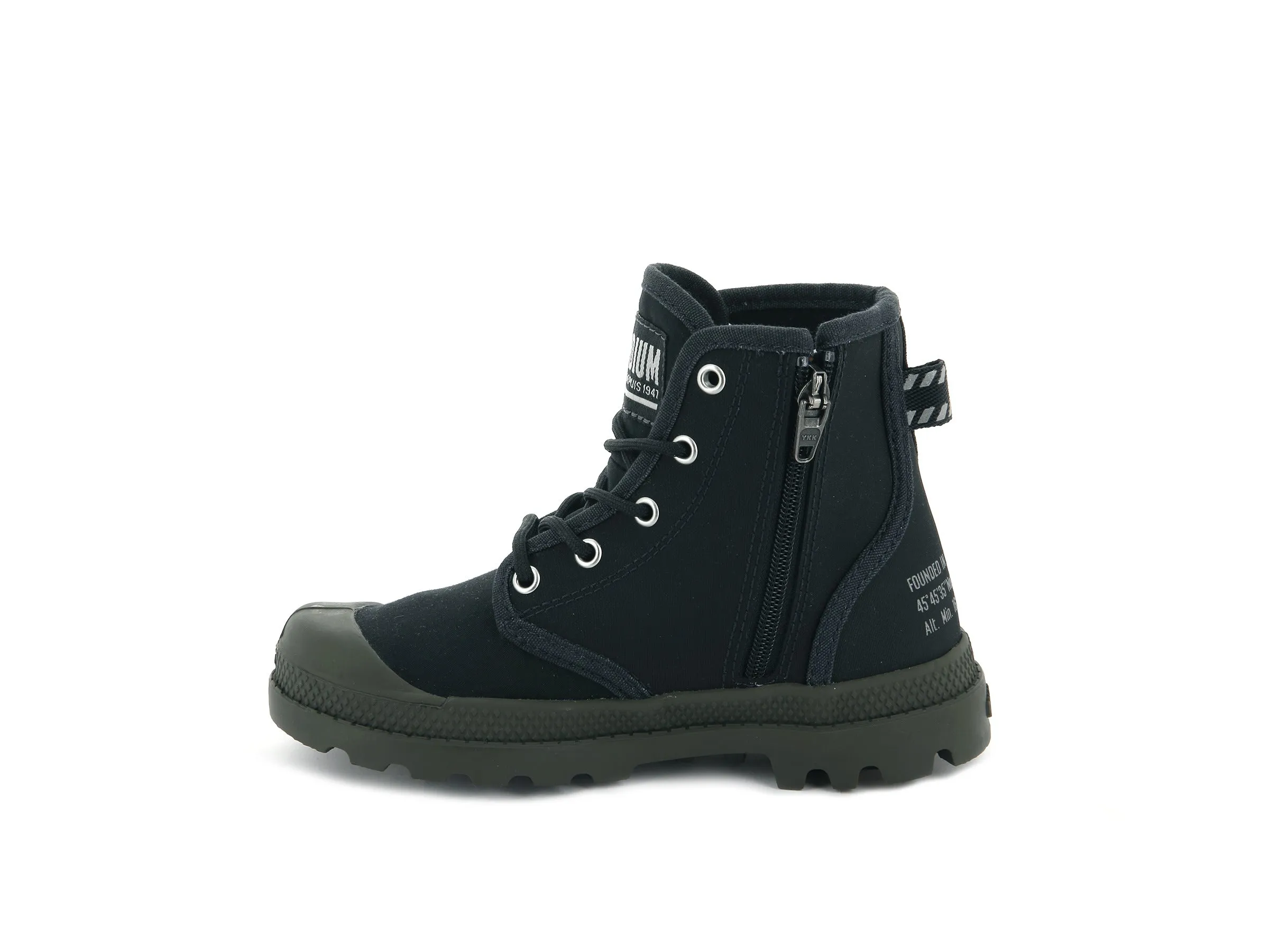 26034-009-M | PAMPA HI ZIP RFLTV | ANTHRACITE