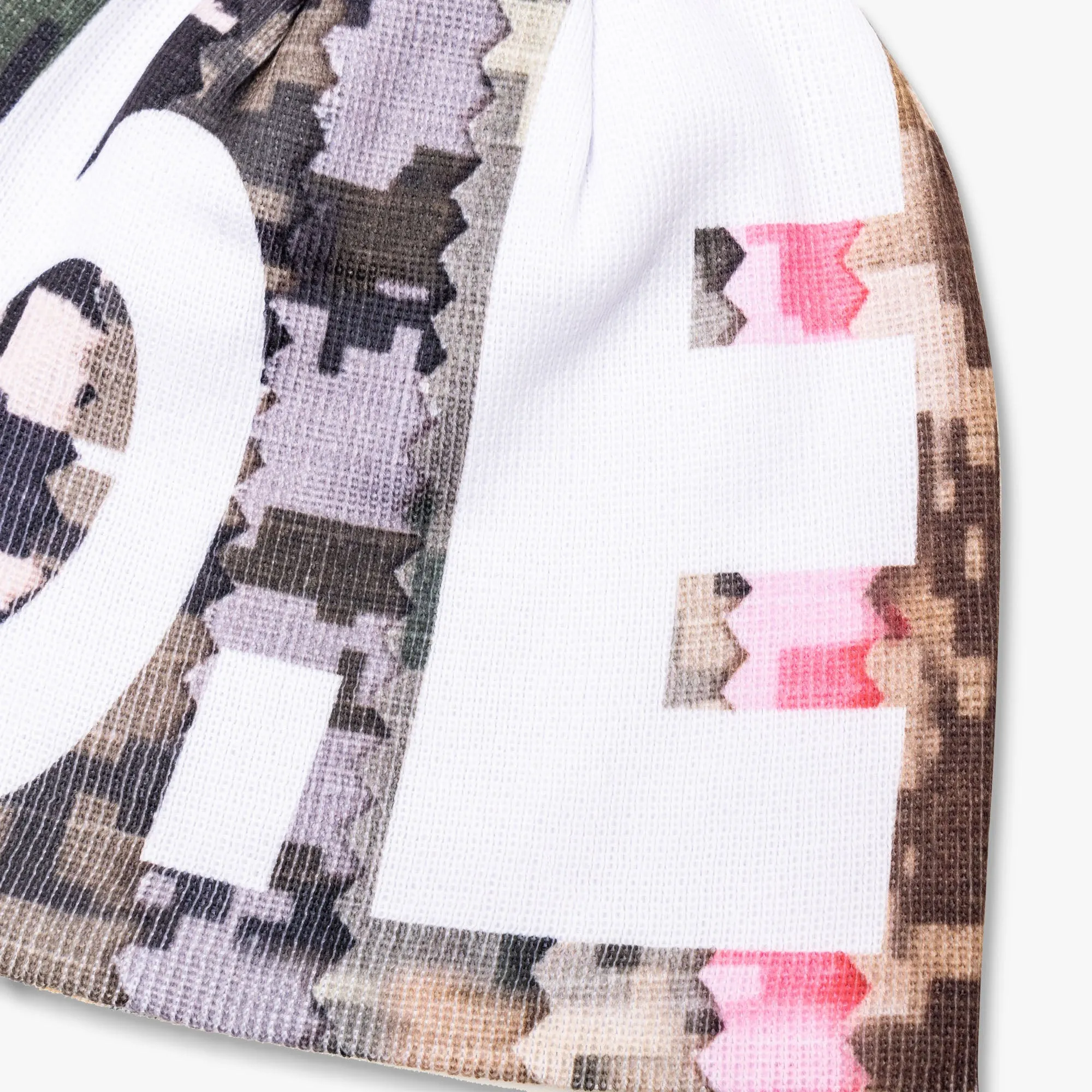 b.Eautiful Swatch Camo Beanie / Multi