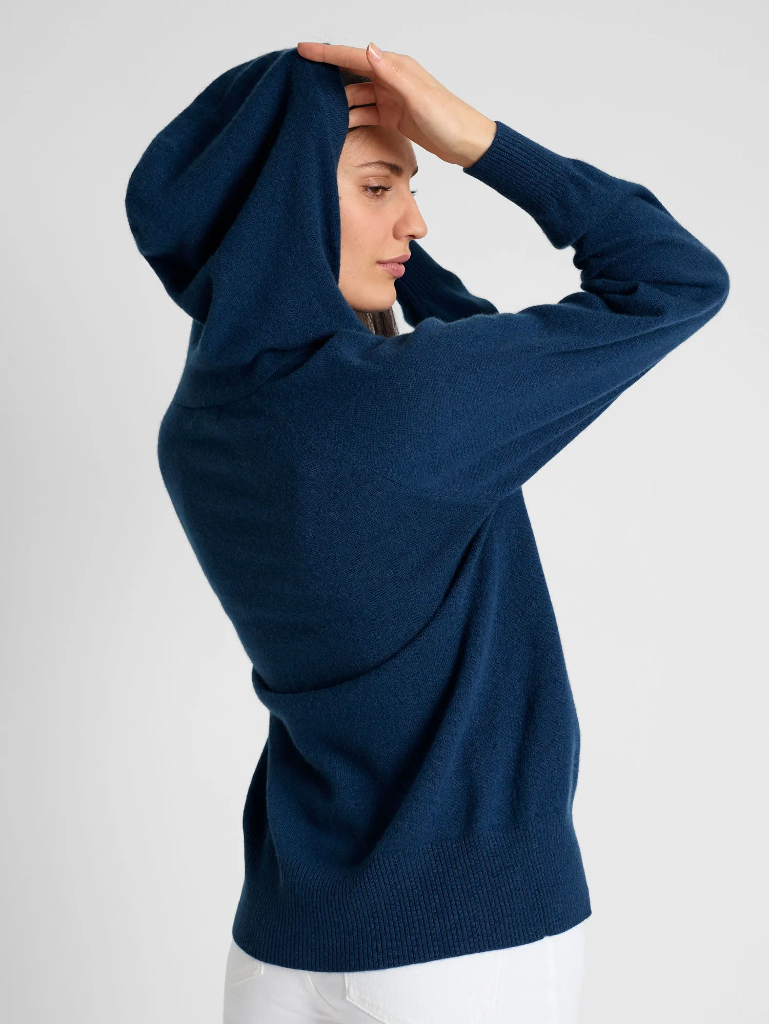 Cashmere sweater "Lux Hoodie" - mountain blue