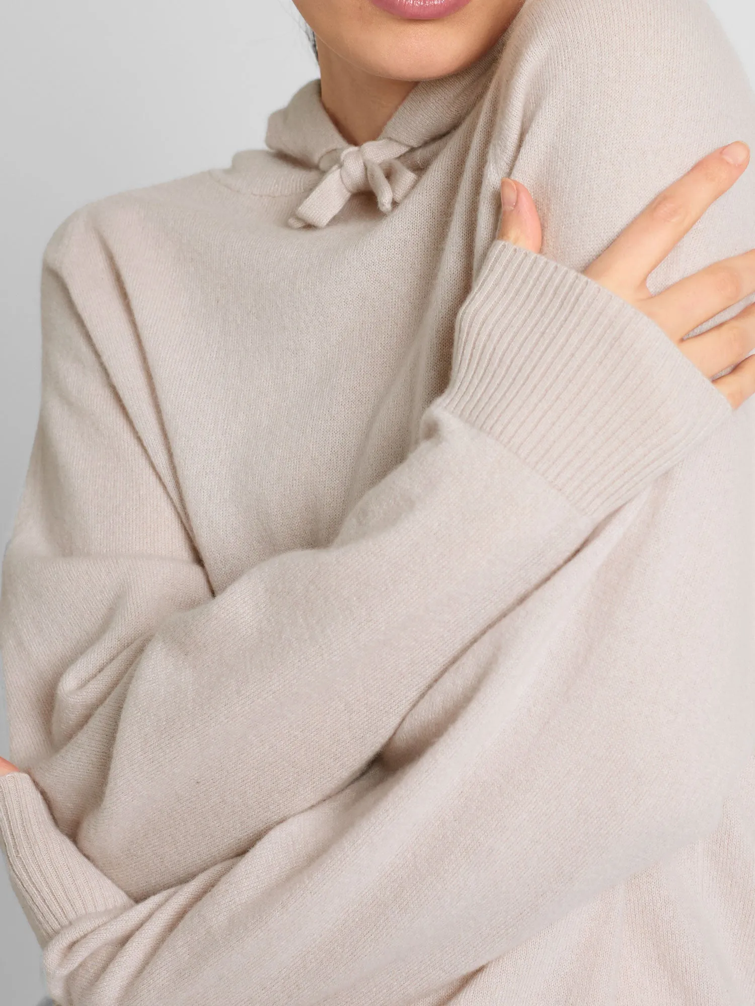 Cashmere sweater "Lux Hoodie" - pearl