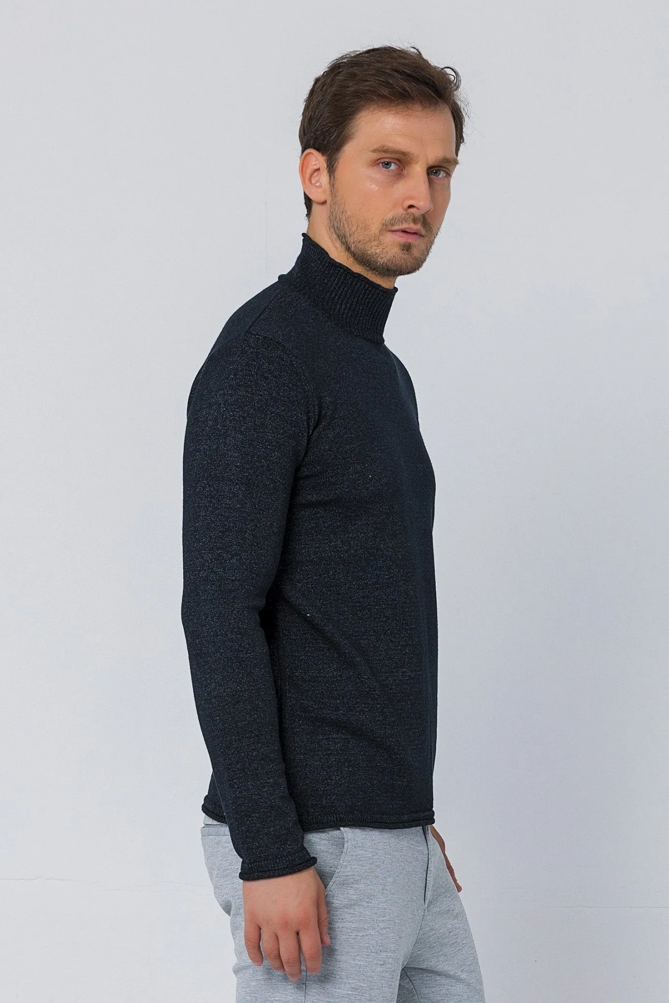 Classic Mock Neck Sweater - Anthracite