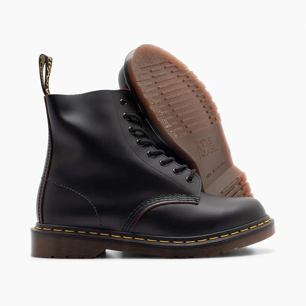 Dr. Martens Made in England Vintage 1460 Boot / Black Quilon