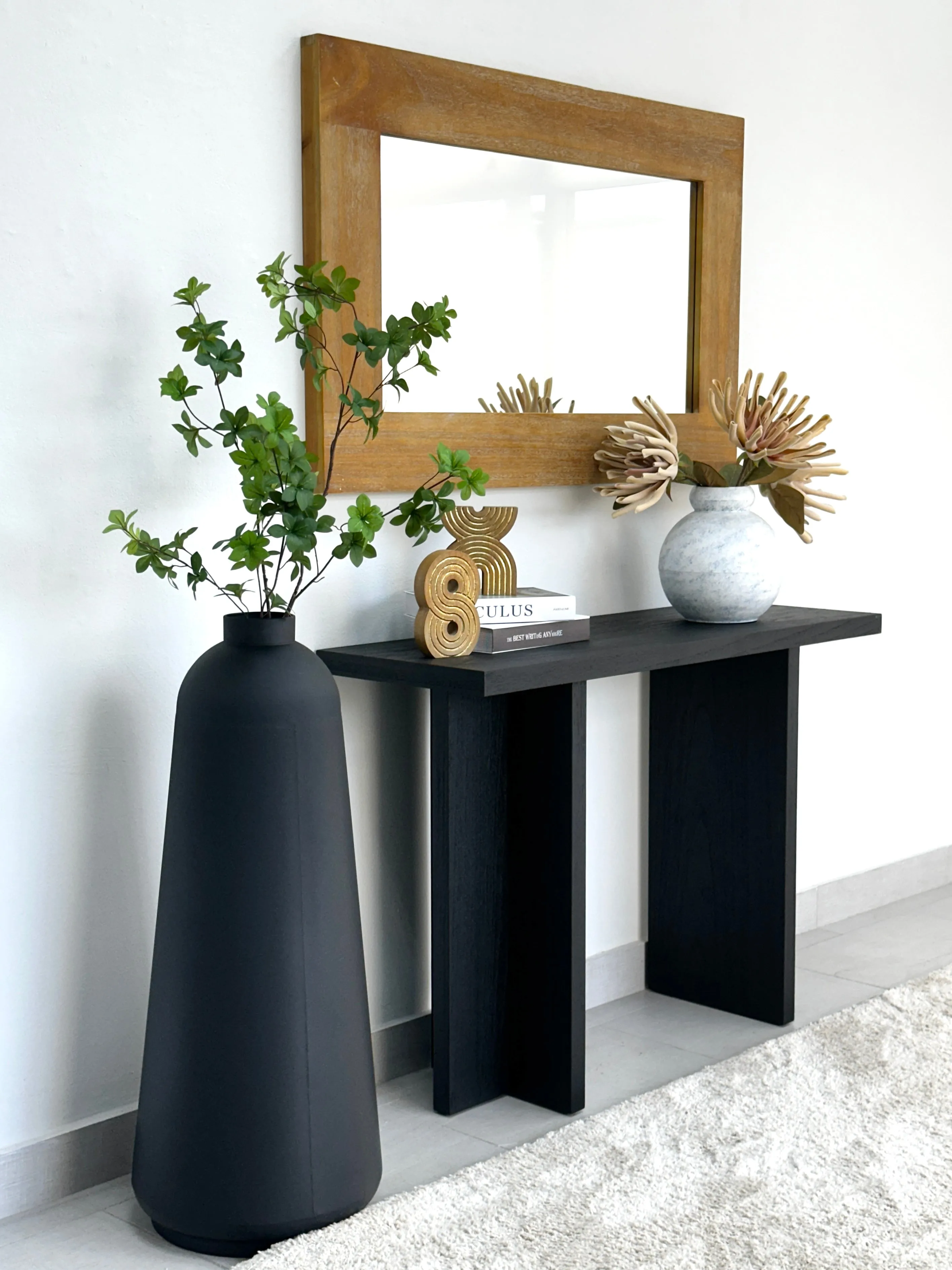 Metal Smooth Black Floor Vase