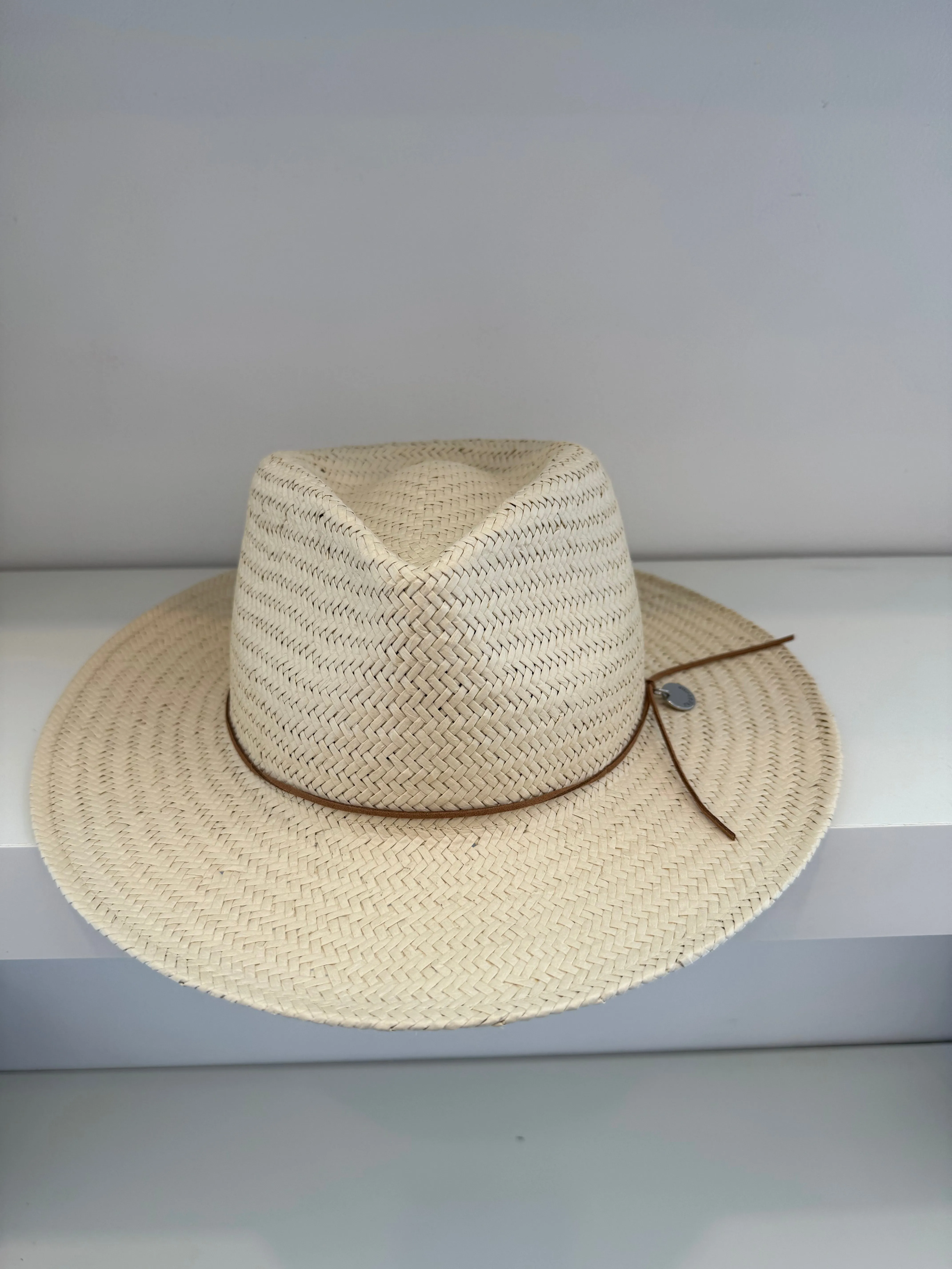 RAG AND BONE NATURAL BROWN PACKABLE STRAW FEDORA