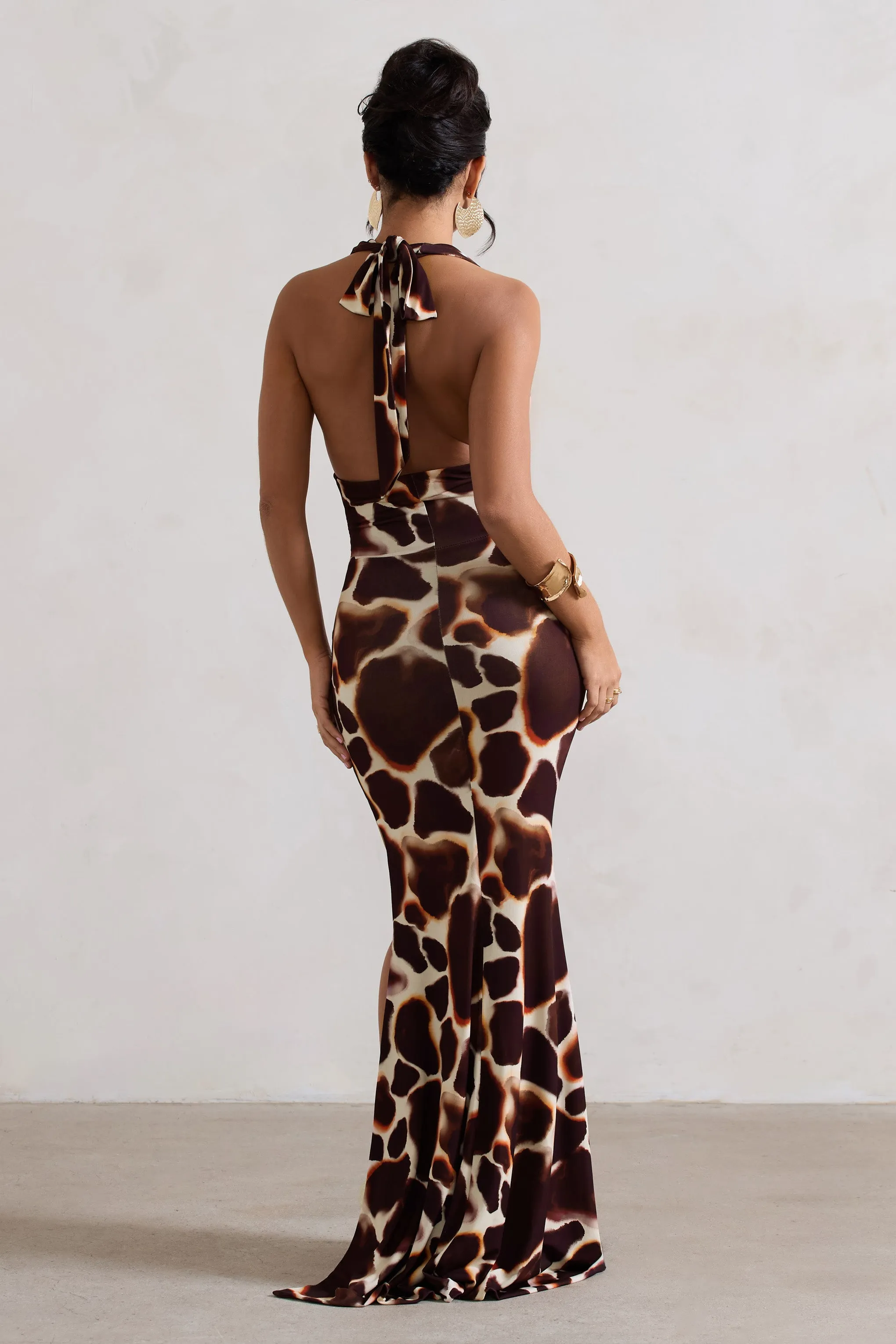 Tulum | Robe longue à imprimé girafe avec col bénitier fronces et fente.